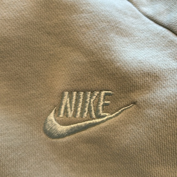 Nike sweatshirt - Picture 5 of 5